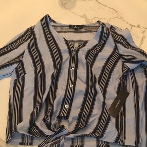 Long sleeve tied blouse